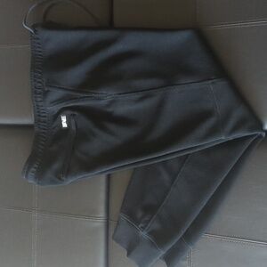 American Eagle joggers